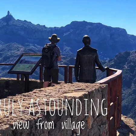 Casita Roque Nublo * Tejeda (Gran Canaria)